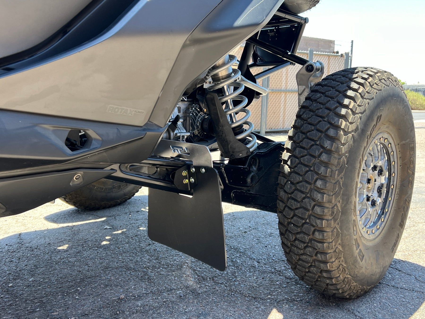 Extended Rear Mud Flaps Can-Am Maverick R Mud Flap Kit – Lone Star Racing ATV & UTV